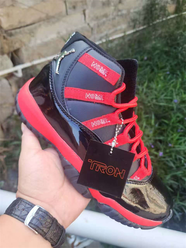 Men's Running weapon Air Jordan 11 Black/RedShoes 116